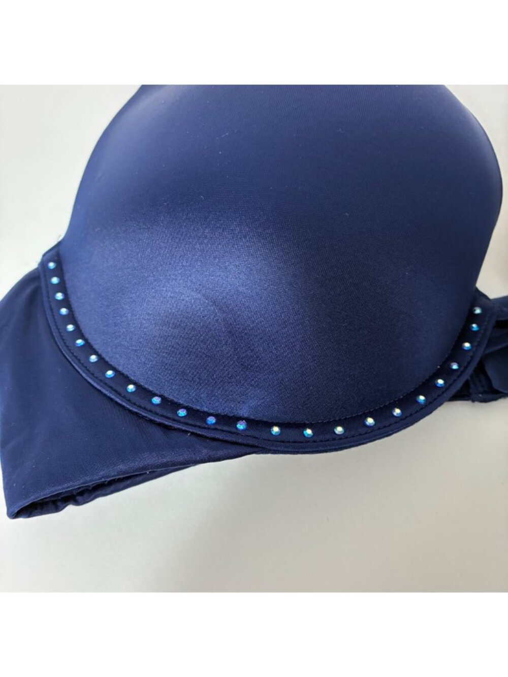 Victoria's Secret Very Sexy Sapphire Crystal Studded Push Up Bra 36C - Picture 3 of 9